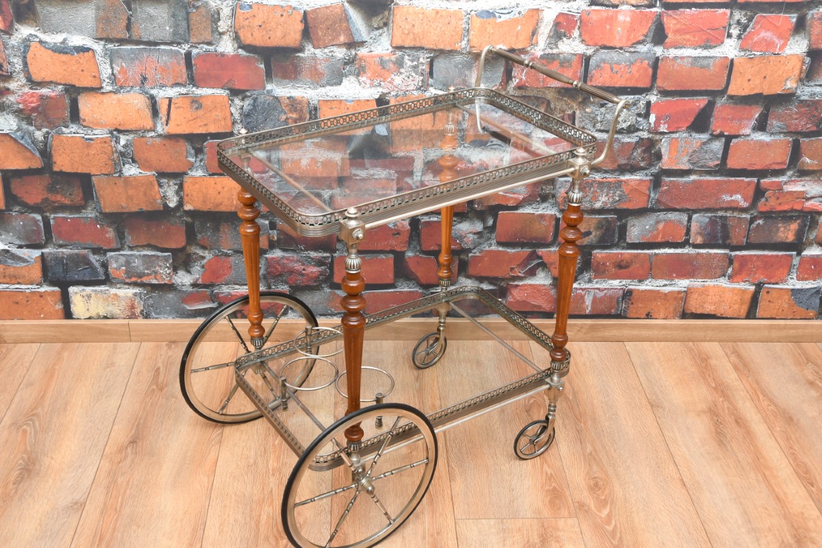 Antiker Teewagen