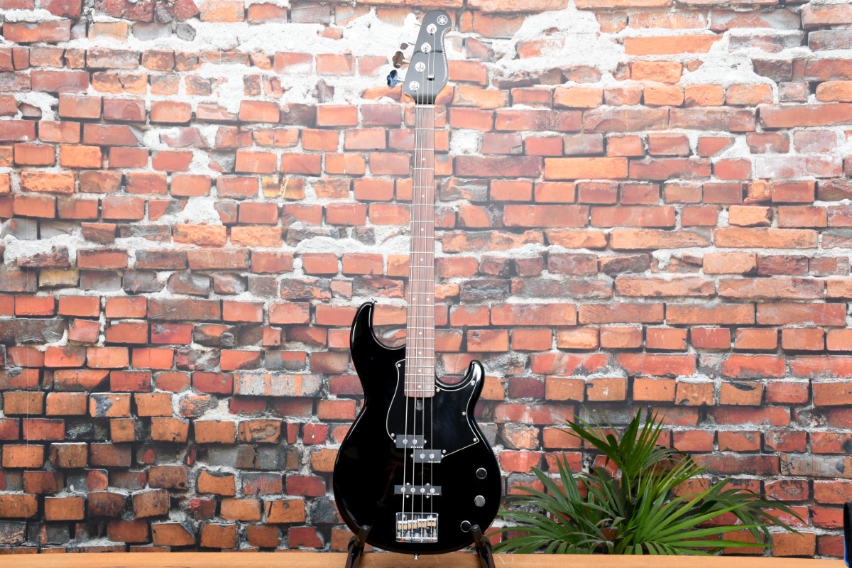 Yamaha BB434 E-Bass